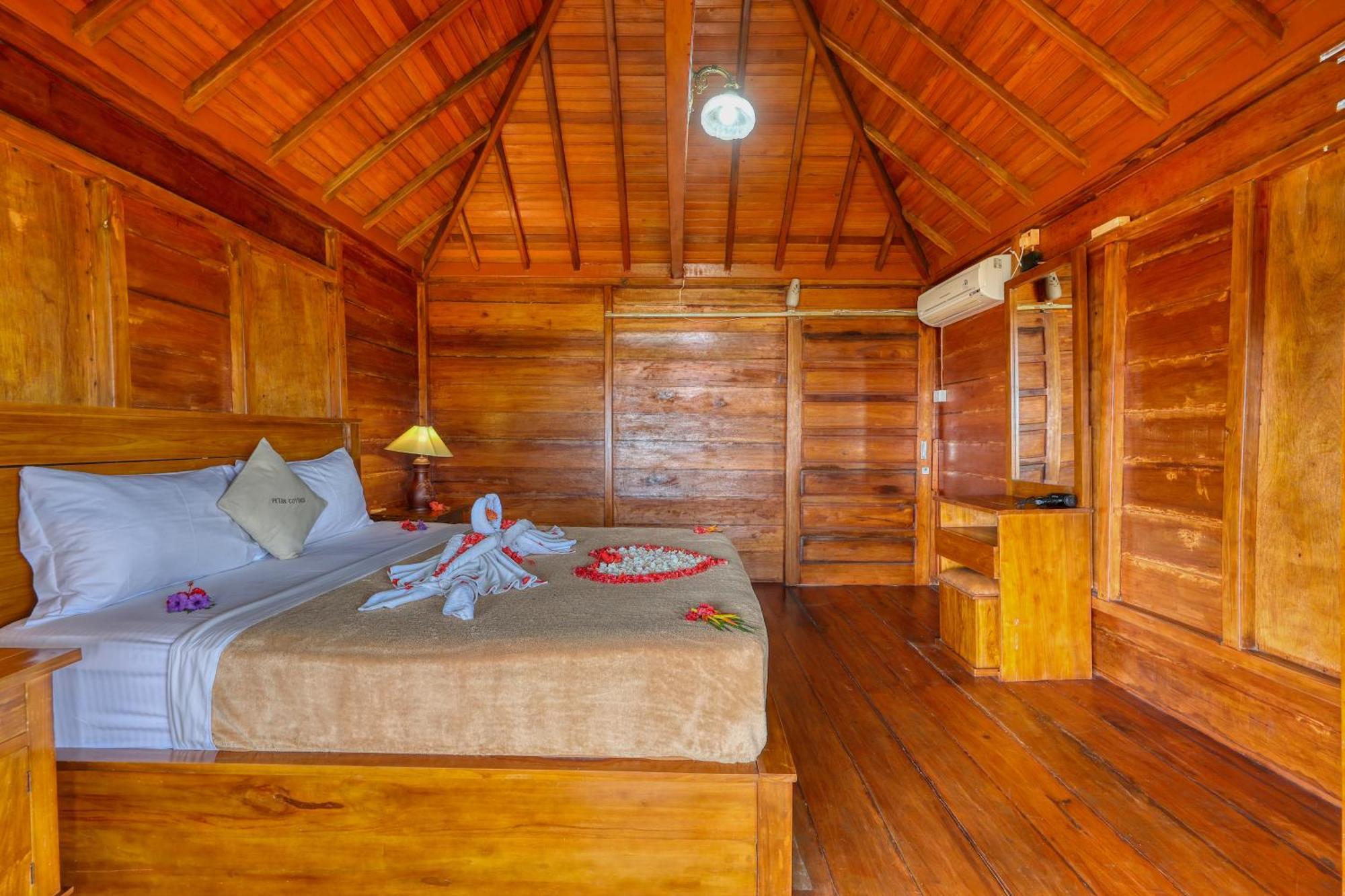 Petak Cottage Ped Exterior foto